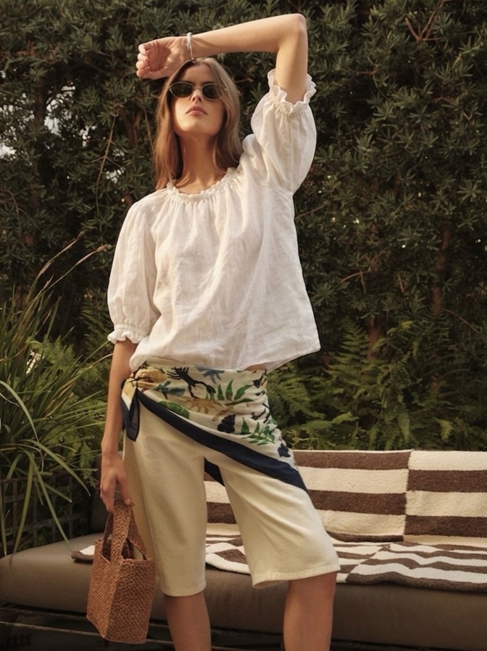 Velvet by Graham & Spencer 100% Linen Peasant Top Size Medium White Cottagecore